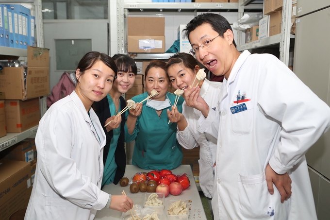 急診吃餃子.jpg