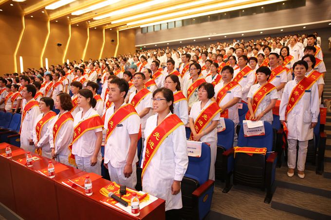 1.1唱國歌.jpg
