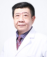 高偉